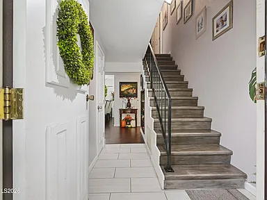 7541 Young Cir, Reno — listing photo 3 of 5